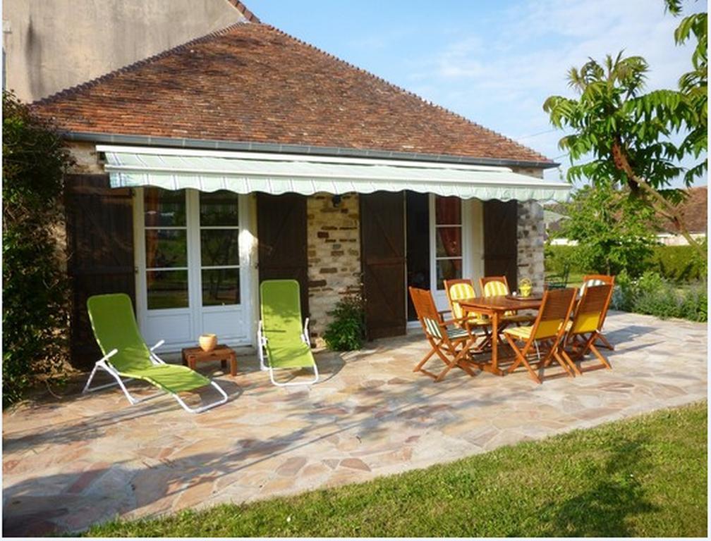 La Roulotte De Pommette Et Billy Bed & Breakfast La Hoguette Ngoại thất bức ảnh