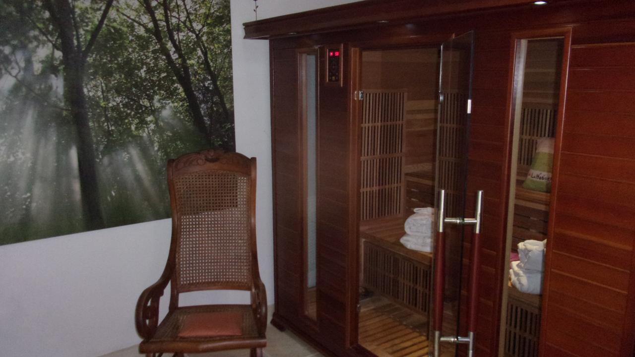 La Roulotte De Pommette Et Billy Bed & Breakfast La Hoguette Ngoại thất bức ảnh